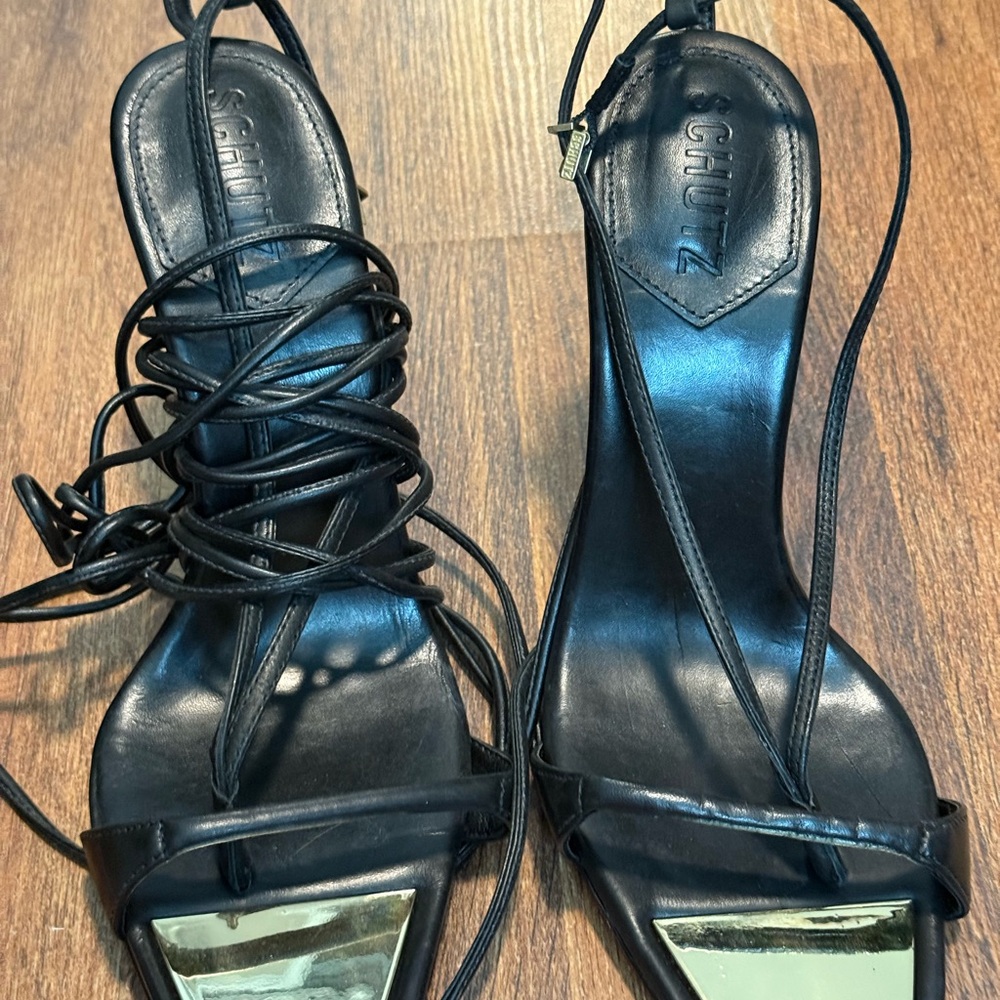 SCHUTZ Black Elegant Heels